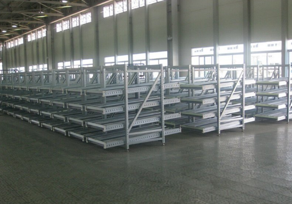 倉庫貨架高度